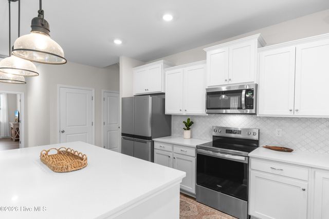 1425 N Middleton Drive NW, Calabash, NC 28467