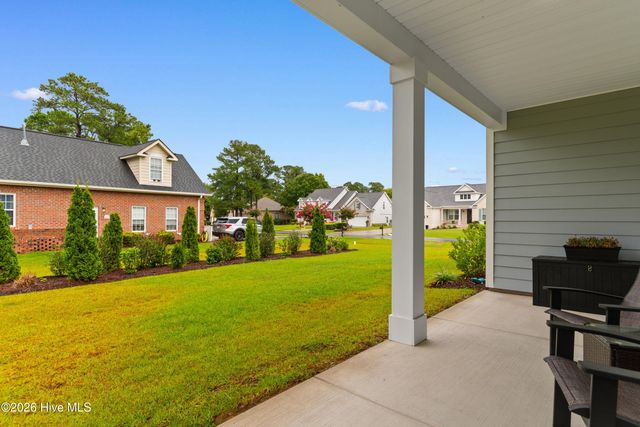 1425 N Middleton Drive NW, Calabash, NC 28467