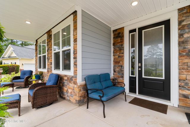 1425 N Middleton Drive NW, Calabash, NC 28467