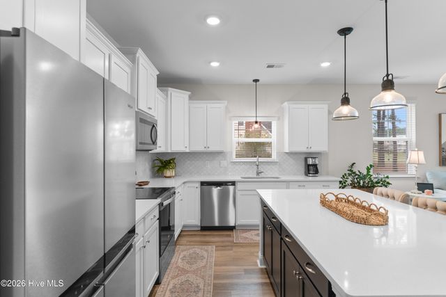 1425 N Middleton Drive NW, Calabash, NC 28467