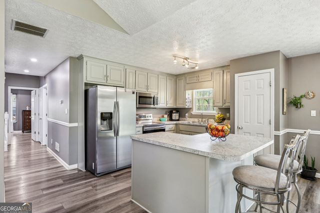 2014 Big Cypress Lane, Locust Grove, GA 30248