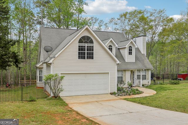 2014 Big Cypress Lane, Locust Grove, GA 30248