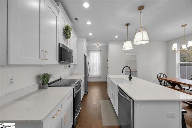 64 Jubilee Church Road, Taylors, SC 29687