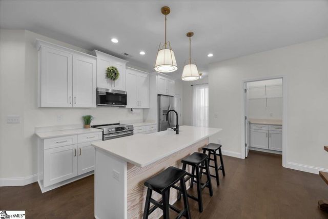 64 Jubilee Church Road, Taylors, SC 29687