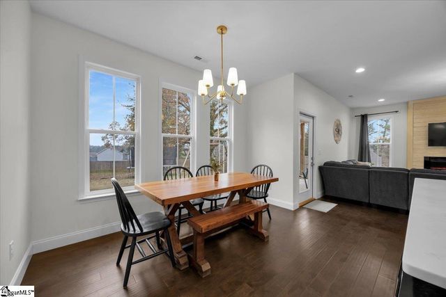 64 Jubilee Church Road, Taylors, SC 29687