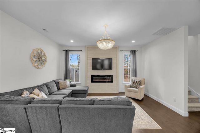 64 Jubilee Church Road, Taylors, SC 29687