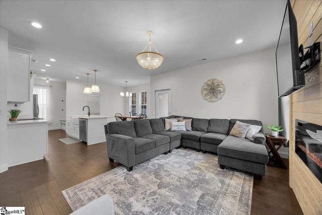 64 Jubilee Church Road, Taylors, SC 29687