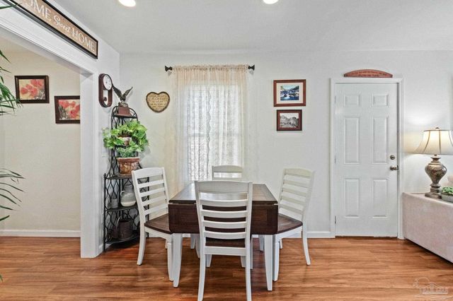 507 E Pine St, Atmore, AL 36502