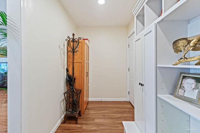 507 E Pine St, Atmore, AL 36502