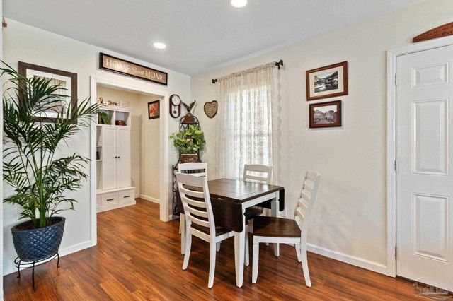 507 E Pine St, Atmore, AL 36502