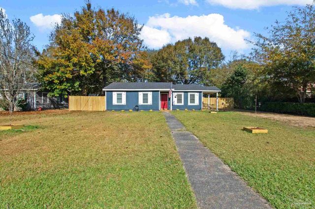 507 E Pine St, Atmore, AL 36502