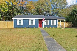 507 E Pine St, Atmore, AL 36502