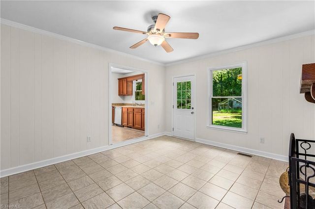 3913 Enterprise Road, Lexington, NC 27295