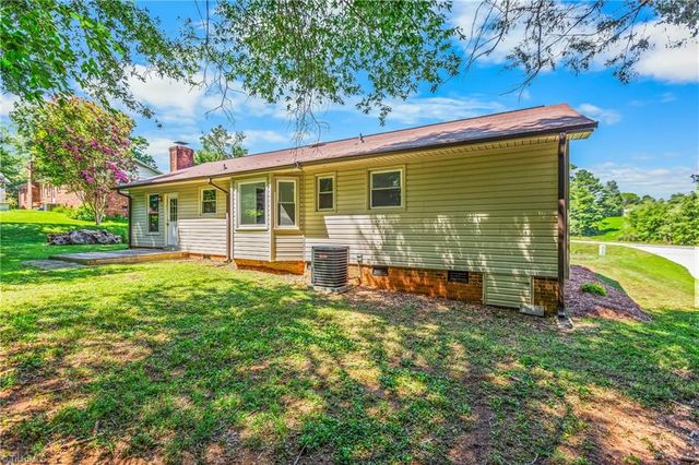 3913 Enterprise Road, Lexington, NC 27295