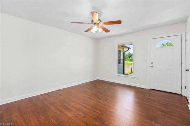 3913 Enterprise Road, Lexington, NC 27295