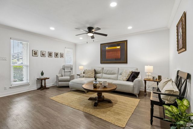 2718 Old Field Dr Apt 502, San Antonio, TX 78247