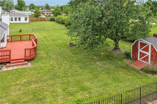 2202 W Green Acres Drive, Rogers, AR 72758