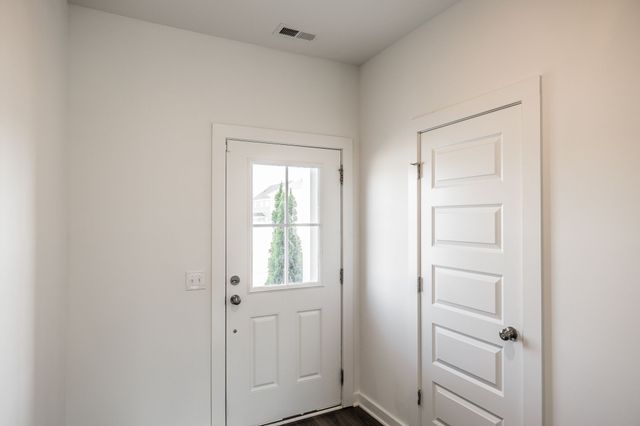 4011 Wheeler Dr, White House, TN 37188