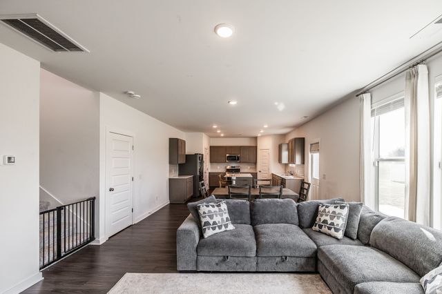 4011 Wheeler Dr, White House, TN 37188