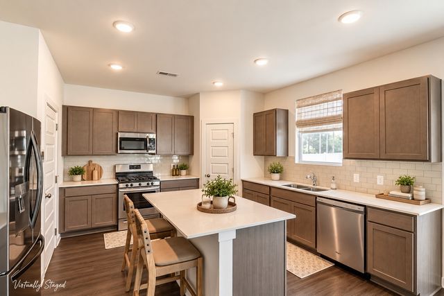 4011 Wheeler Dr, White House, TN 37188
