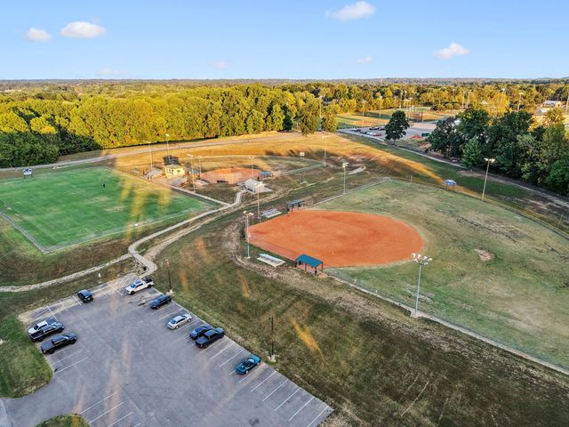 4011 Wheeler Dr, White House, TN 37188