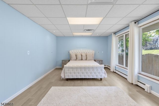 23 Sterling St, Franklin Boro, NJ 07416