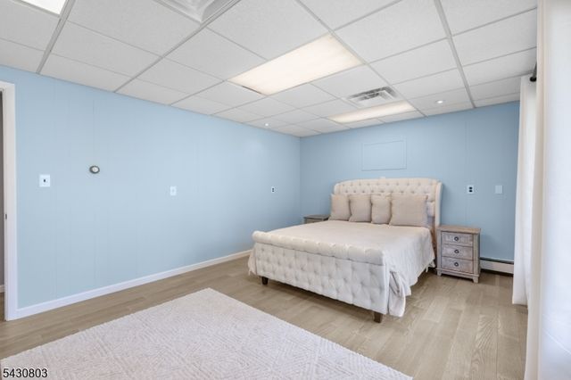 23 Sterling St, Franklin Boro, NJ 07416