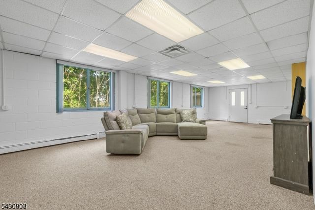 23 Sterling St, Franklin Boro, NJ 07416