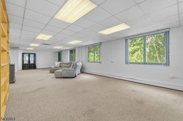 23 Sterling St, Franklin Boro, NJ 07416