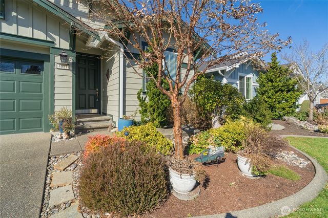 4957 Bend Drive NE, Lacey, WA 98516