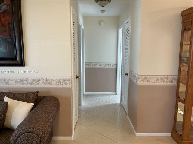 8604 NW 59th Pl, Tamarac, FL 33321