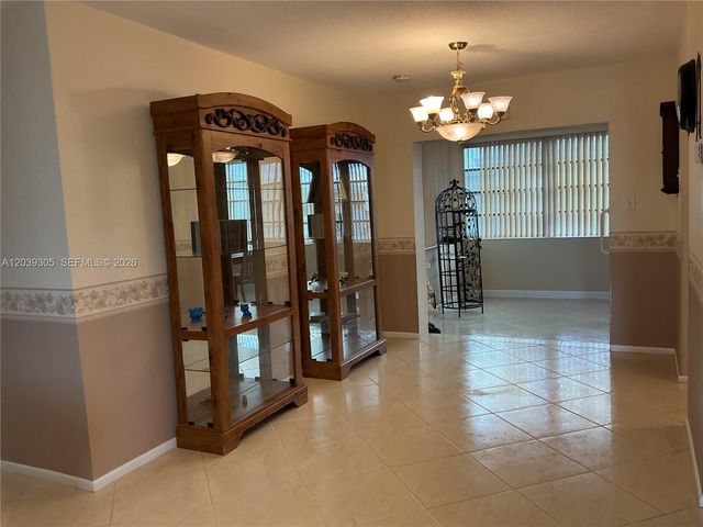 8604 NW 59th Pl, Tamarac, FL 33321