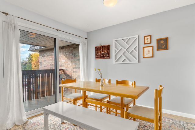 1235 S Maple Road 302, Ann Arbor, MI 48103