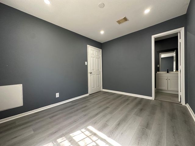 10313 Chesterfield Drive, Houston, TX 77051