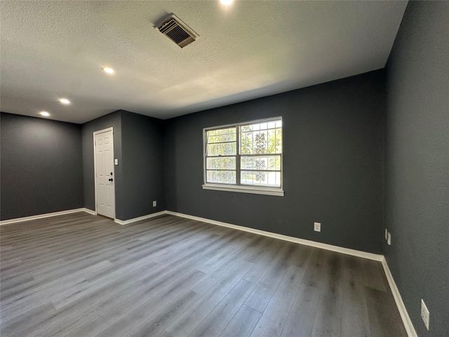 10313 Chesterfield Drive, Houston, TX 77051