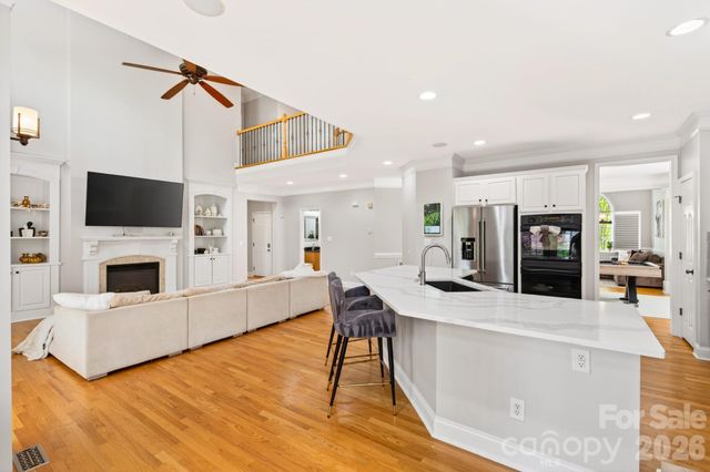 13633 Glen Abbey Drive, Charlotte, NC 28278