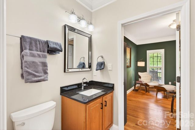 13633 Glen Abbey Drive, Charlotte, NC 28278