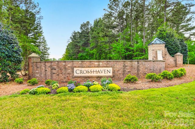 13633 Glen Abbey Drive, Charlotte, NC 28278