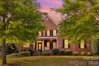 13633 Glen Abbey Drive, Charlotte, NC 28278