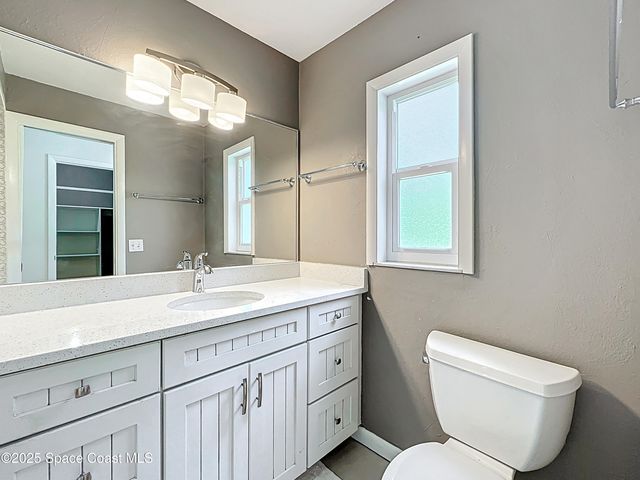 201 Woody Circle W, Melbourne Beach, FL 32951