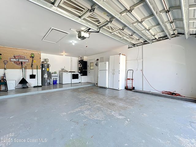 201 Woody Circle W, Melbourne Beach, FL 32951