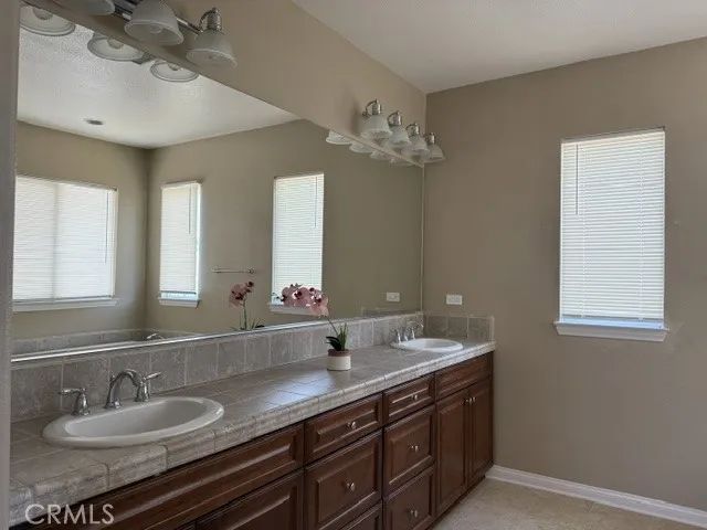 14559 Norfolk, Chino, CA 91710
