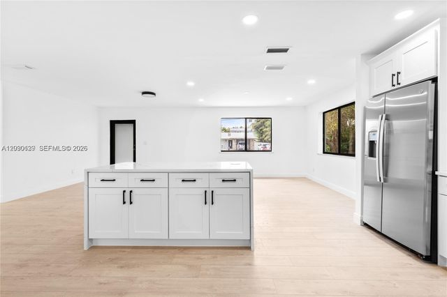 14171 SW 37th Court, Davie, FL 33330
