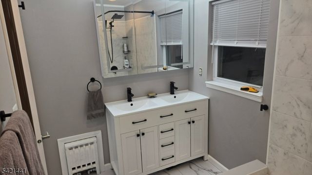 206 E Clay Ave, Roselle Park Boro, NJ 07204