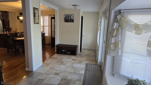 206 E Clay Ave, Roselle Park Boro, NJ 07204