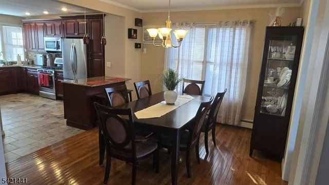 206 E Clay Ave, Roselle Park Boro, NJ 07204