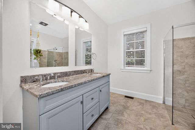 99 CAROLINE DR, Collegeville, PA 19426