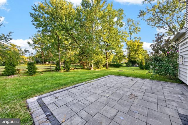 99 CAROLINE DR, Collegeville, PA 19426