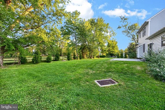 99 CAROLINE DR, Collegeville, PA 19426