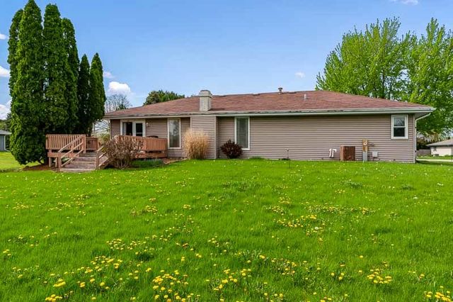 6159 UPPER RIDGE Way, Roscoe, IL 61073